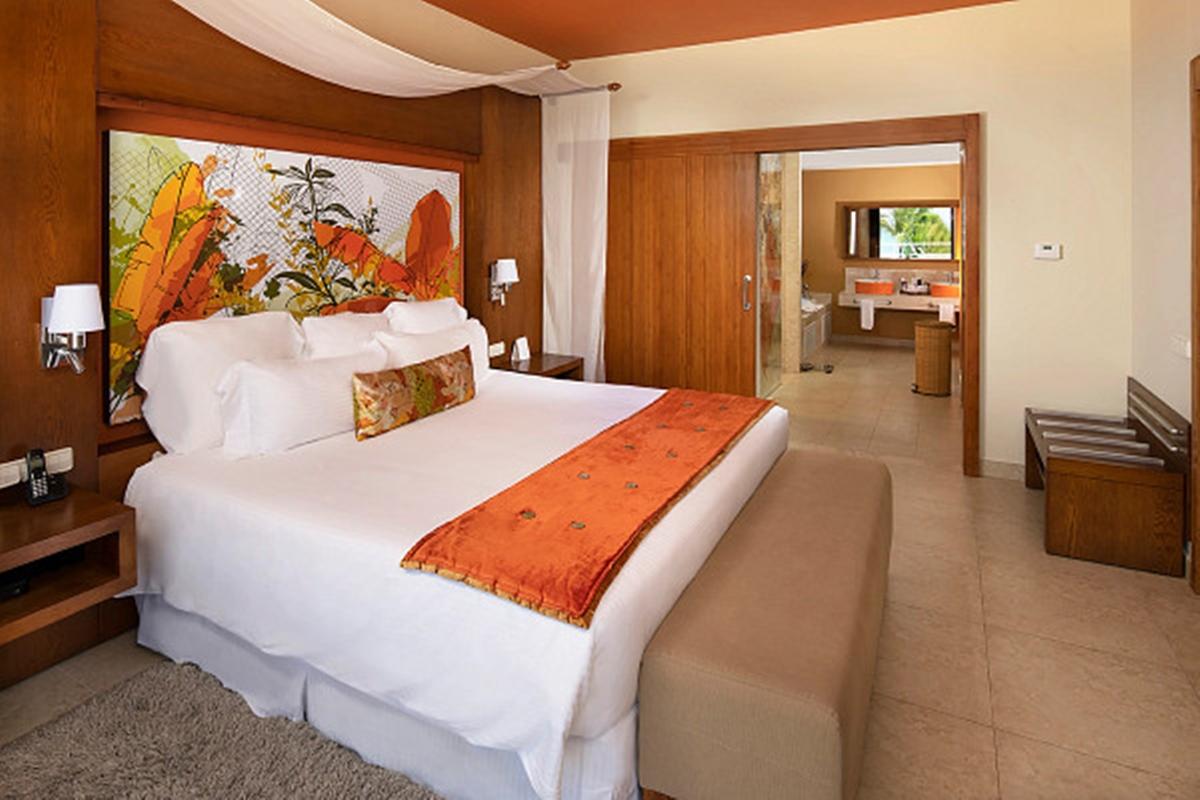 Breathless Punta Cana Resort & Spa (Adults Only) Exterior foto A bedroom at the Hard Rock Hotel
