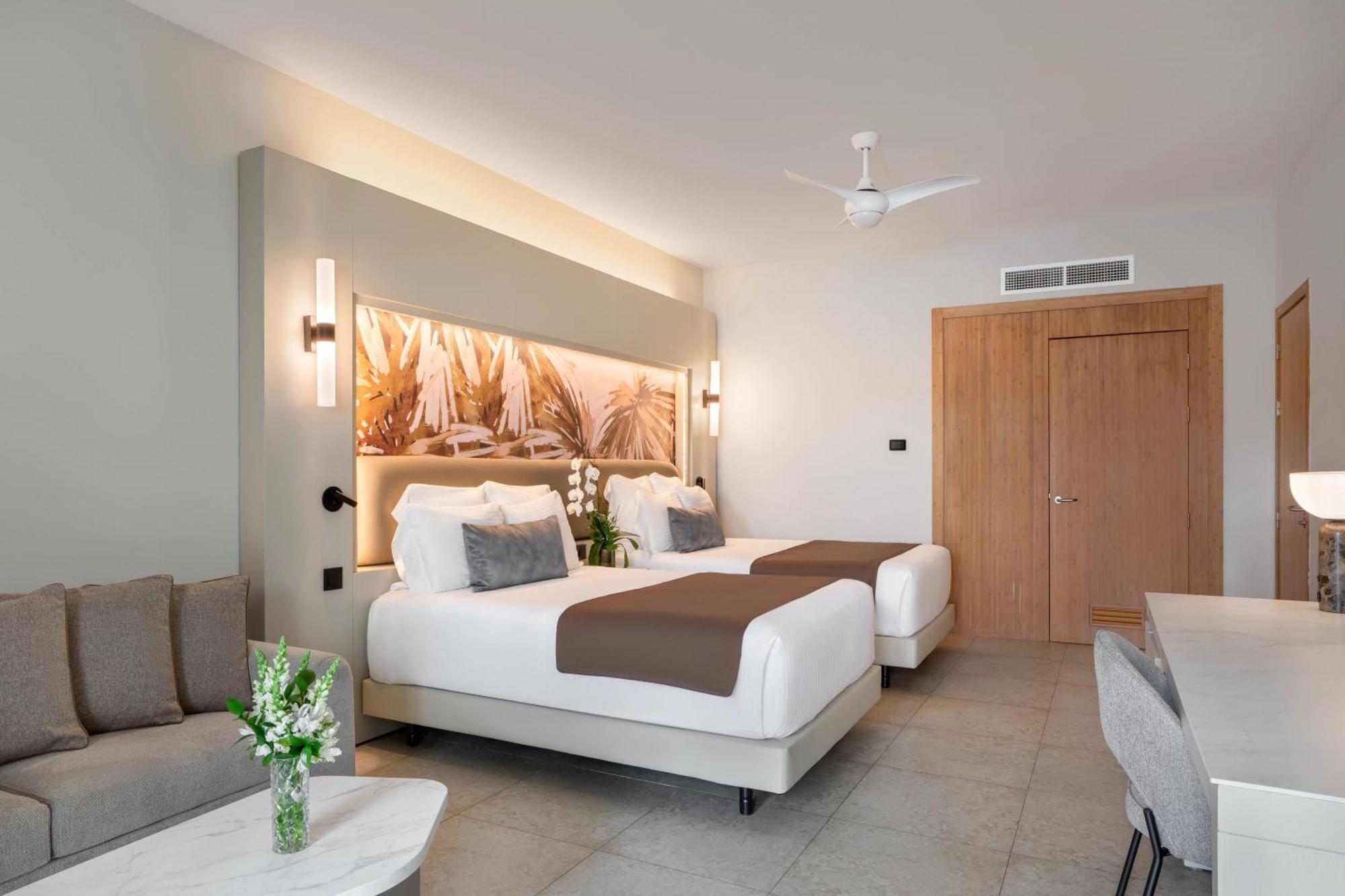 Breathless Punta Cana Resort & Spa (Adults Only) Exterior foto Deluxe Room